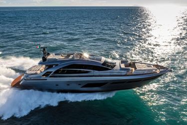83' Pershing 2023 Yacht For Sale